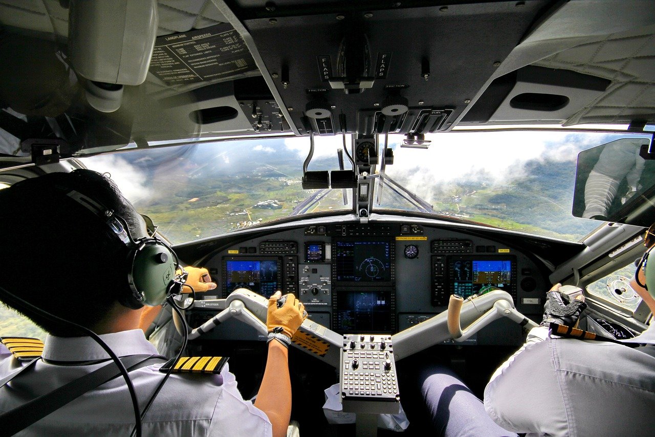 bario, pilots, borneo-1589516.jpg